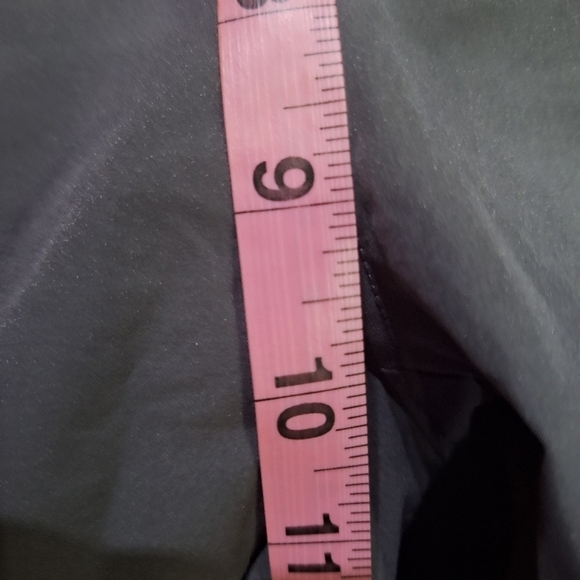 J. Crew Flex Men's Gray Pants in a size 30x30. Pre-loved in great condition - Picture 5 of 6